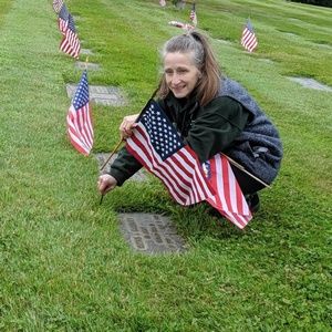 Meet your Posher, Petrina